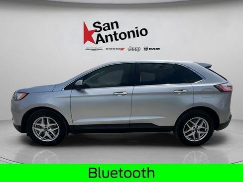 Used 2023 Ford Edge SEL AWD/4WD image 9