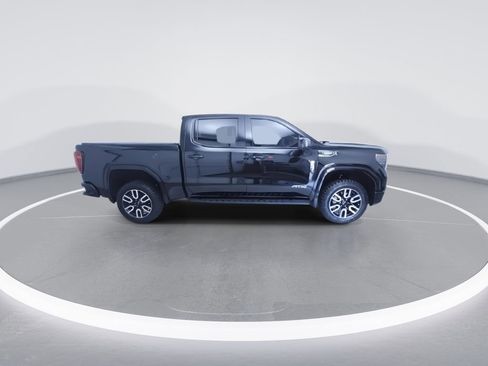 Used 2025 GMC Sierra 1500 AT4 w/ AT4 Premium Package image 2