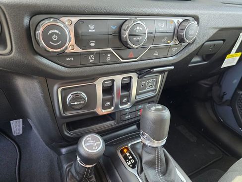 New 2026 Jeep Wrangler Sport AWD/4WD image 23