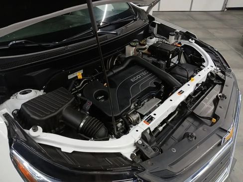 Used 2019 Chevrolet Equinox LS w/ LS Convenience Package FWD image 28
