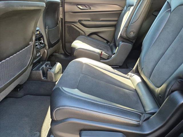 Used 2024 Jeep Grand Cherokee L Laredo AWD/4WD image 18