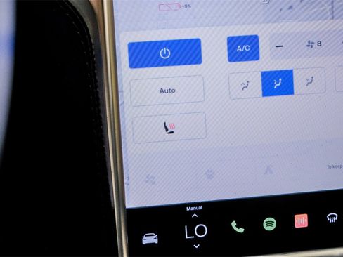 Used 2017 Tesla Model S 100D image 22