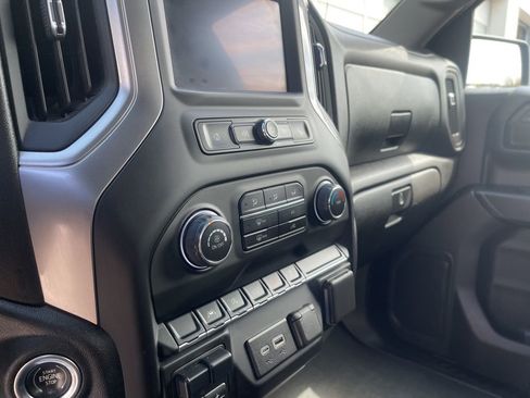 Used 2024 Chevrolet Silverado 1500 Custom AWD/4WD image 16