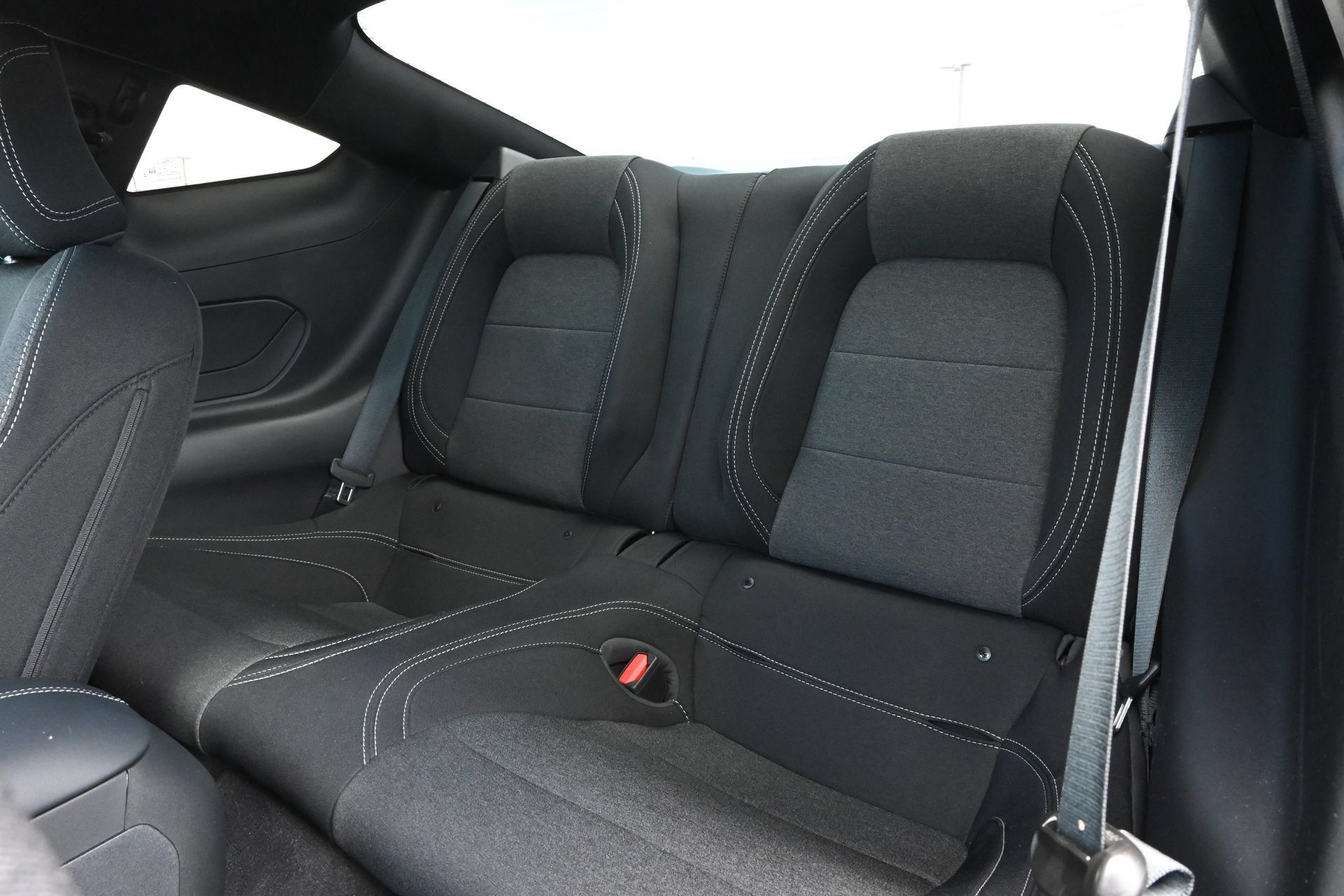 Used 2025 Ford Mustang GT RWD image 21