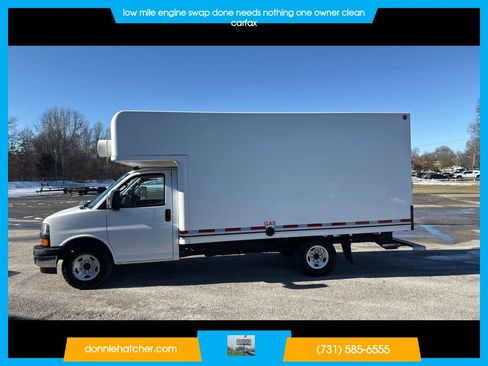Used 2022 GMC Savana 3500 w/ Driver Convenience Package RWD image 2