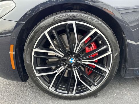 Used 2022 BMW M550i xDrive M550i xDrive w/ Executive Package image 7