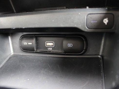 Used 2020 Kia Soul EX FWD image 26