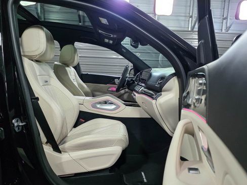 Used 2024 Mercedes-Benz GLS 63 AMG 4MATIC image 15