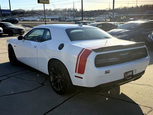 Used 2021 Dodge Challenger R/T Scat Pack image 5