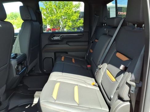 New 2026 GMC Sierra 2500 AT4 w/ Technology Package AWD/4WD image 15