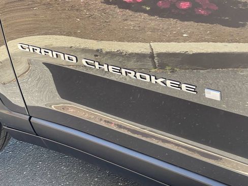 New 2026 Jeep Grand Cherokee Laredo X AWD/4WD image 11