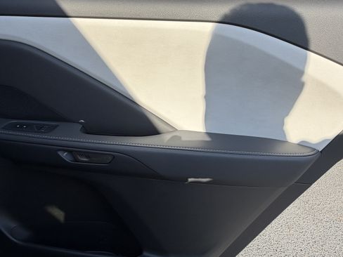 Used 2025 Lexus TX 350 AWD w/ Technology Package image 38