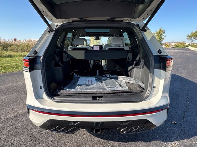 New 2027 Volkswagen Atlas SEL R-Line AWD/4WD image 14