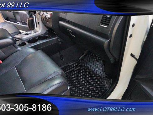 Used 2012 Toyota Tundra Limited image 34