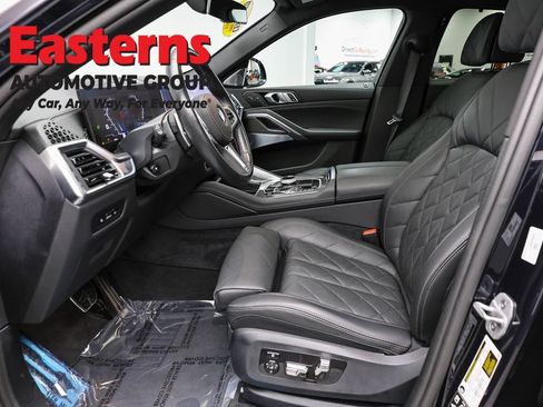 Used 2025 BMW X6 M60i AWD/4WD image 14