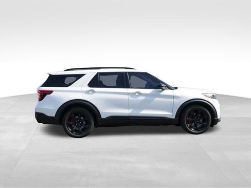 Used 2020 Ford Explorer ST w/ ST Street Pack AWD/4WD image 9