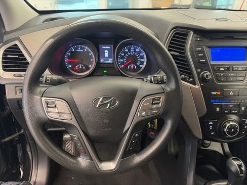 Used 2016 Hyundai Santa Fe Sport image 27