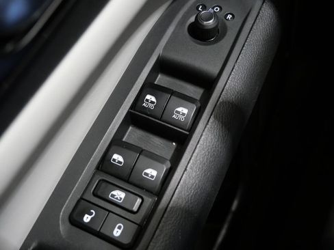 Used 2025 Jeep Compass Limited AWD/4WD image 12