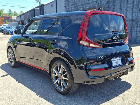 Used 2022 Kia Soul Turbo FWD image 4