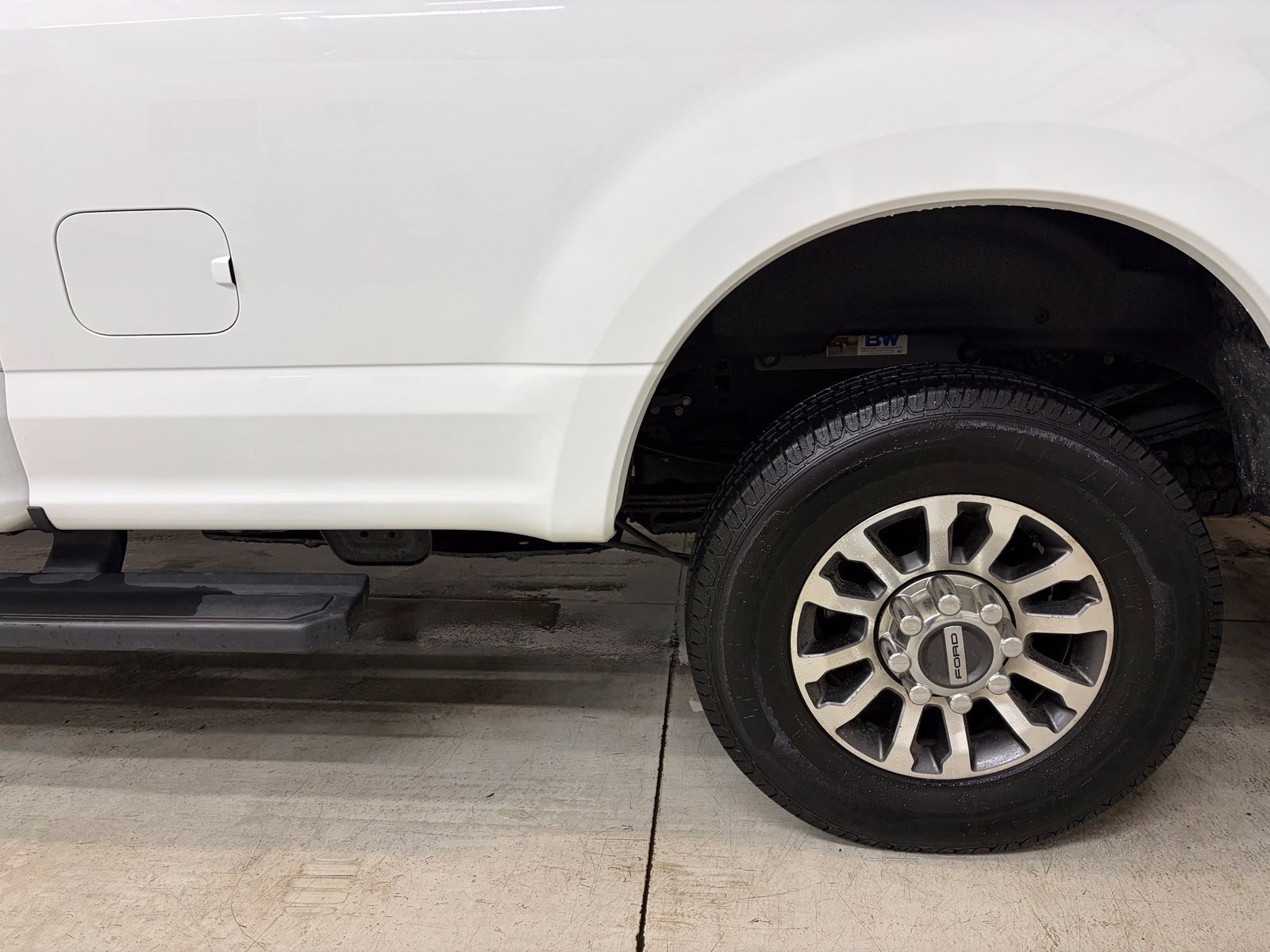 Used 2022 Ford F350 Lariat w/ Lariat Ultimate Package AWD/4WD image 6