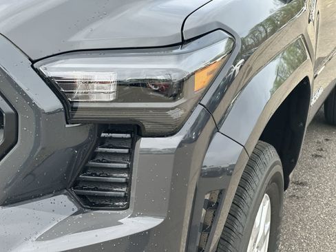 New 2026 Toyota Tacoma SR5 AWD/4WD image 11