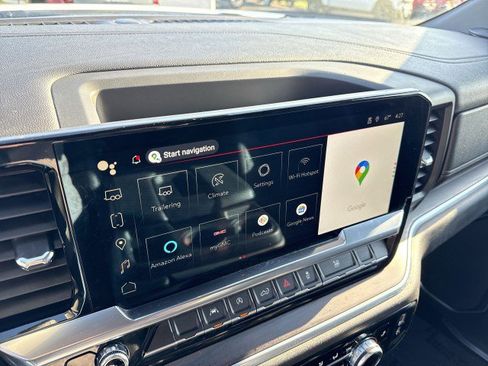 Certified 2023 GMC Sierra 1500 SLT w/ Max Trailering Package image 12