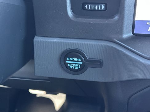 Certified 2024 Ford Bronco Black Diamond image 63