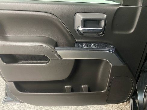 Used 2019 Chevrolet Silverado 1500 LT image 9