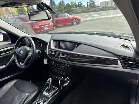 Used 2015 BMW X1 xDrive28i w/ Ultimate Package AWD/4WD image 19