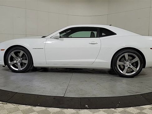 Used 2011 Chevrolet Camaro SS w/ RS Package image 5