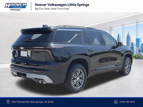 Used 2026 Chevrolet Traverse LT AWD/4WD image 25