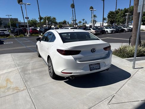 Used 2021 MAZDA MAZDA3 s image 15