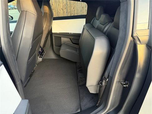 Used 2024 Tesla Cybertruck Cyberbeast image 33