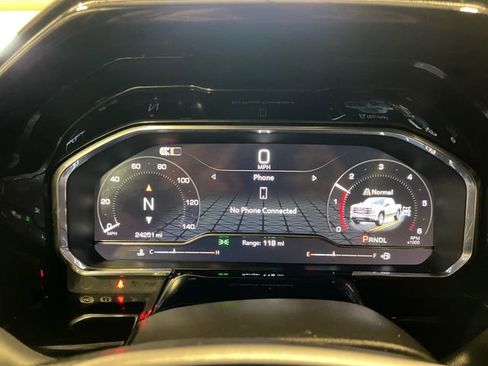 Used 2024 GMC Sierra 1500 Elevation image 17