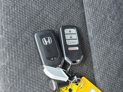 Used 2023 Honda Ridgeline Sport image 21