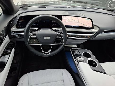 Certified 2024 Cadillac Lyriq Luxury image 13