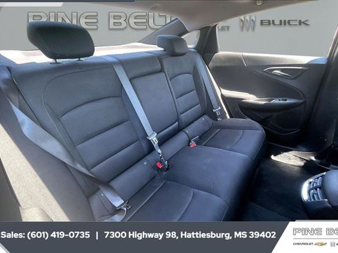 Used 2024 Chevrolet Malibu LT FWD image 19