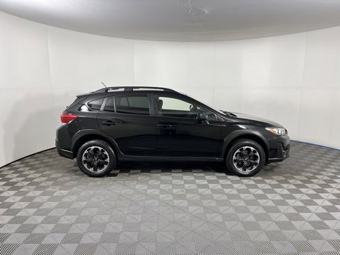 Used 2022 Subaru Crosstrek 2.0i image 8