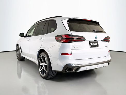 New 2026 BMW X5 xDrive50e w/ M Sport Package image 5