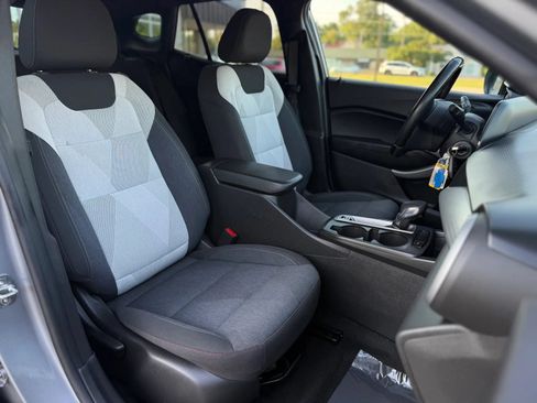 Used 2024 Chevrolet Trax RS w/ Driver Confidence Package FWD image 14