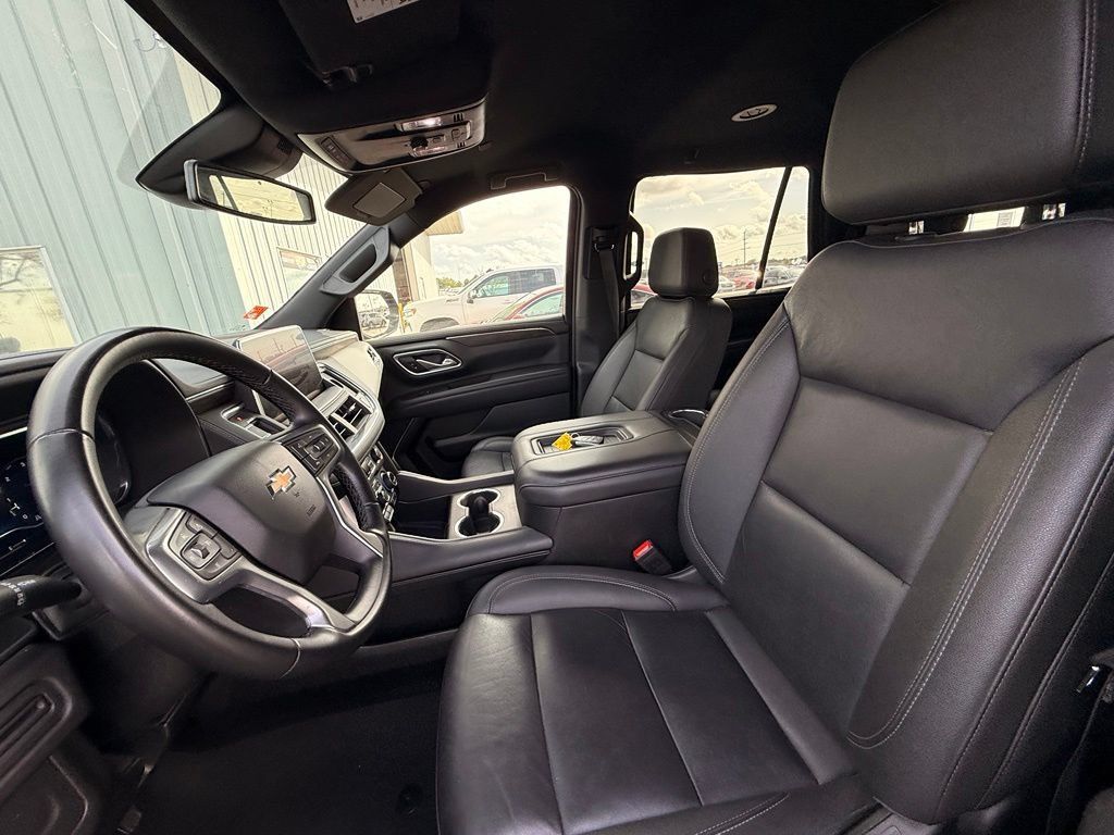 Used 2024 Chevrolet Tahoe LT AWD/4WD image 9