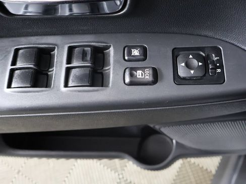 Used 2023 Mitsubishi Outlander Sport ES AWD/4WD image 28