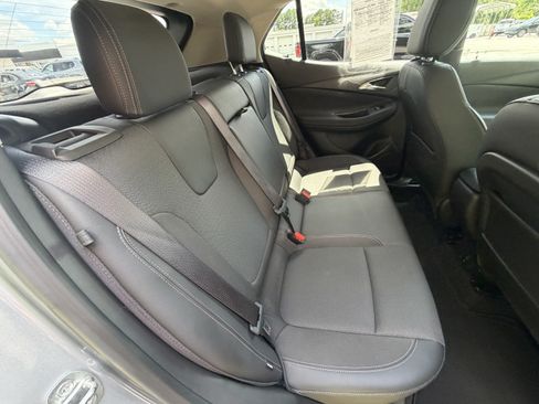 Used 2023 Buick Encore GX Select w/ Sport Touring Package FWD image 18