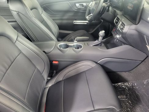 New 2026 Ford Mustang GT Premium w/ GT Performance Package RWD image 12