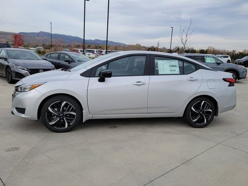 New 2025 Nissan Versa SR w/ Trunk Package image 2