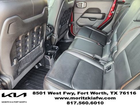 Used 2021 Jeep Gladiator Mojave AWD/4WD image 30