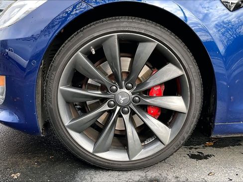 Used 2017 Tesla Model S 75 image 12