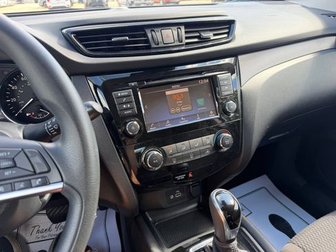 Used 2020 Nissan Rogue Sport S w/ Appearance Package AWD/4WD image 22