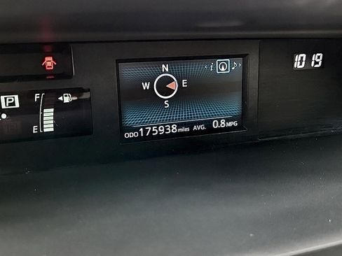 Used 2017 Toyota Prius V Five w/ Advanced Technology Package FWD image 21