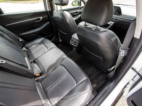 Used 2022 Hyundai Sonata SEL w/ Convenience Package image 25